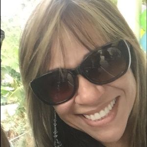 Meet your Posher, Astrid